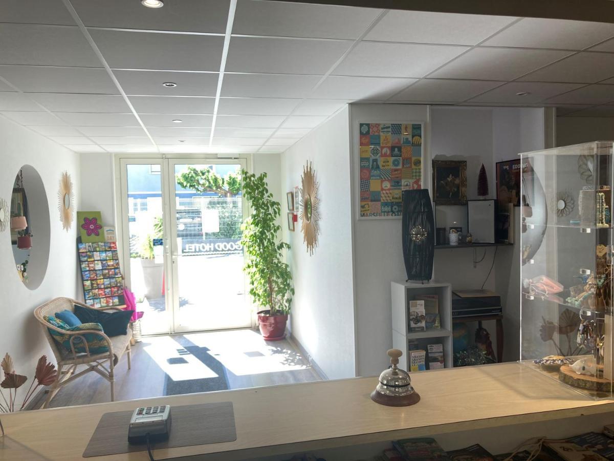 Contact Hotel Marseille Aubagne La Penne-sur-Huveaune Buitenkant foto