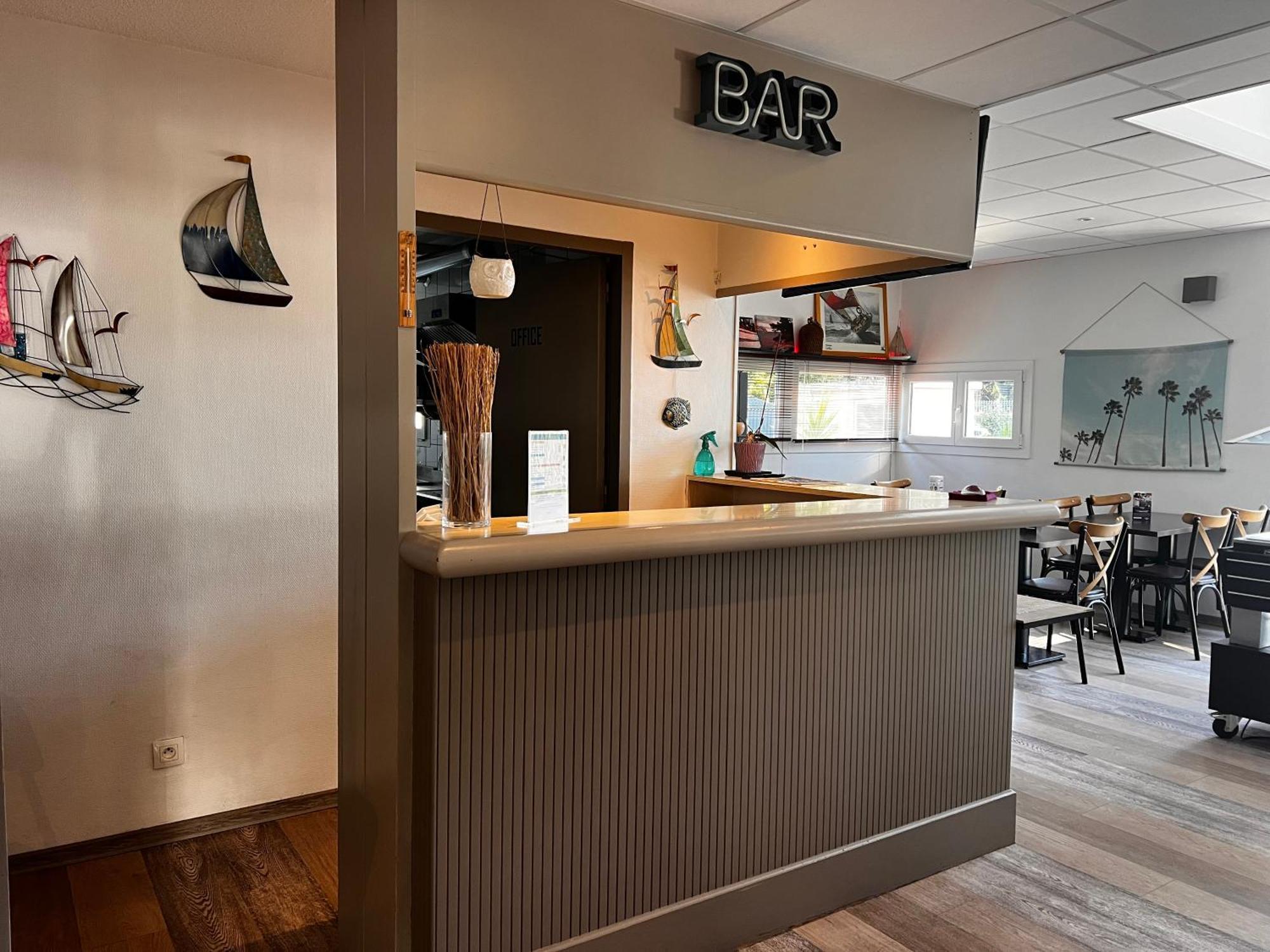 Contact Hotel Marseille Aubagne La Penne-sur-Huveaune Buitenkant foto