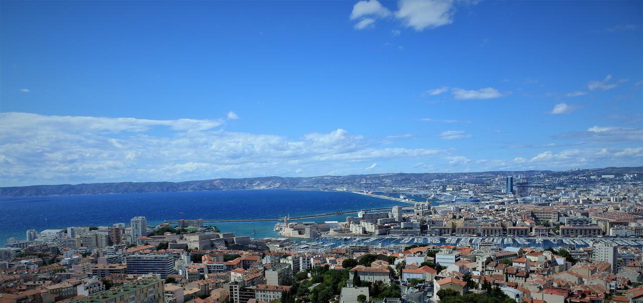 Contact Hotel Marseille Aubagne La Penne-sur-Huveaune Buitenkant foto