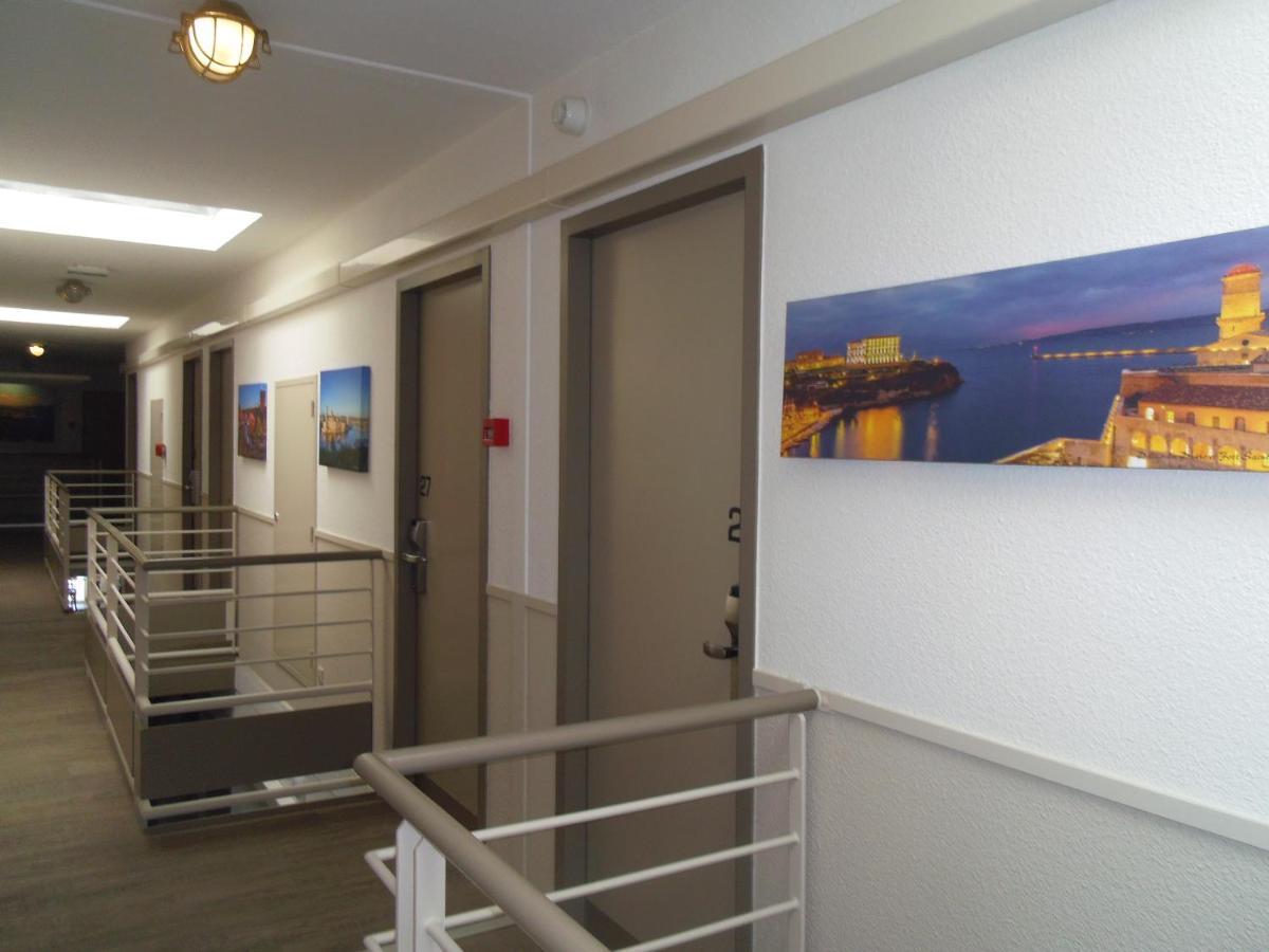 Contact Hotel Marseille Aubagne La Penne-sur-Huveaune Buitenkant foto