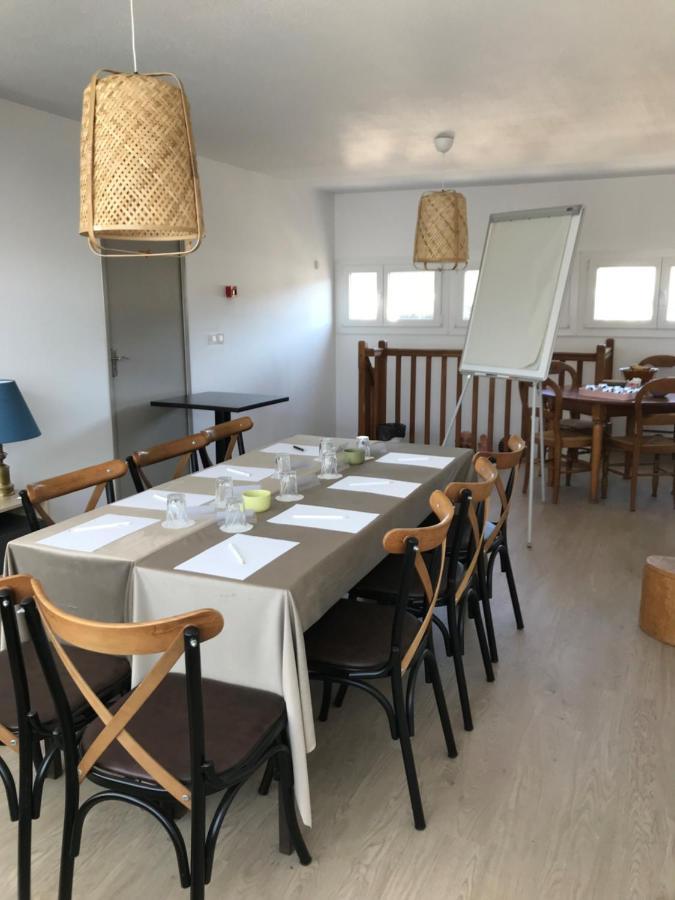 Contact Hotel Marseille Aubagne La Penne-sur-Huveaune Buitenkant foto